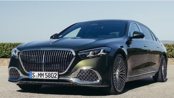 लग्जरी कार लवर्स के लिए बड़ा दिन, भारत में दस्तक देगी नई Mercedes-Maybach S-Class, जानें कीमत और फीचर्स