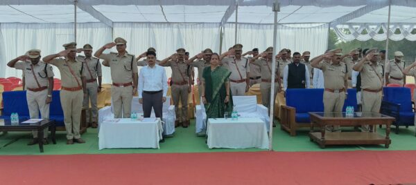बुरहानपुर: रेणुका पुलिस लाइन में मनाया गया पुलिस स्मृति दिवस, शहीद जवानों को दी गई श्रद्धांजलि